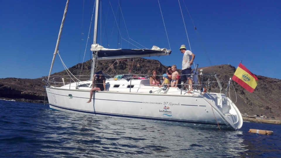 Paseo en barco por las islas Paseo en barco por las islas