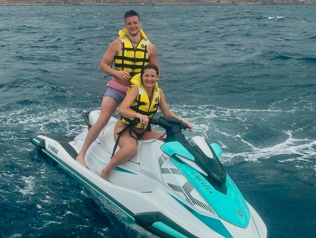 Ruta en jet ski en Aguadulce