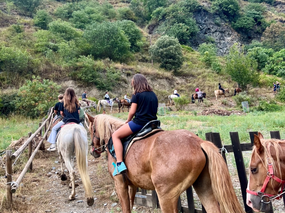 A caballo por Rialp