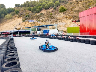 Karting infantil en Ojén duranle 16 minutos