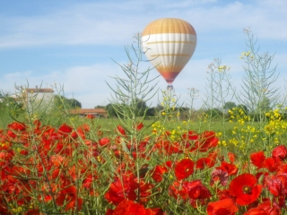 Vuelo en globo en Monserrat para parejas y banner