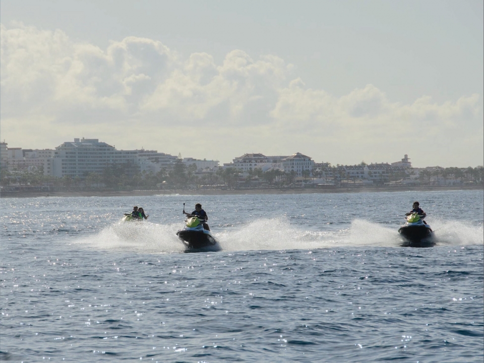 Jet ski en playa de las Américas Jet ski en playa de las Américas