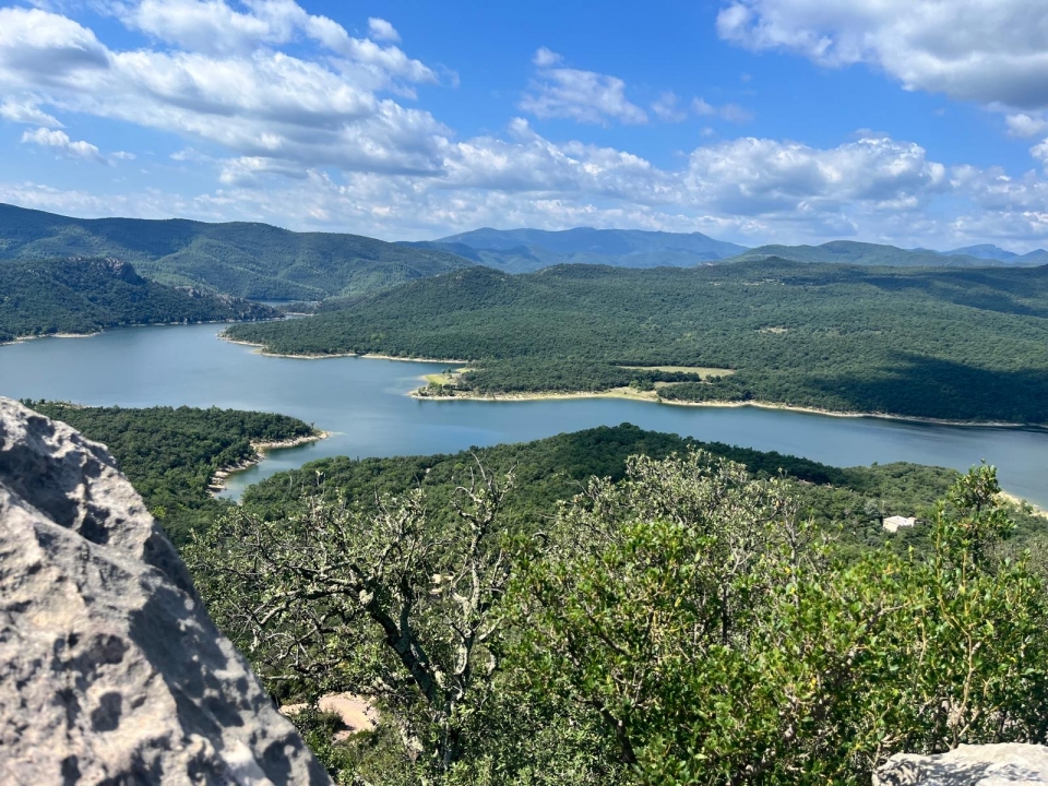 Vistas al presa durante la cabalgamarra