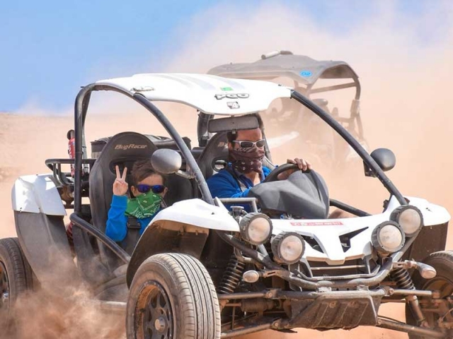 Buggies con piloto y copiloto Buggies con piloto y copiloto