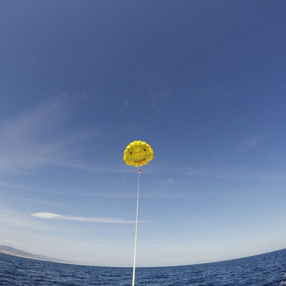 parasailing 12 min