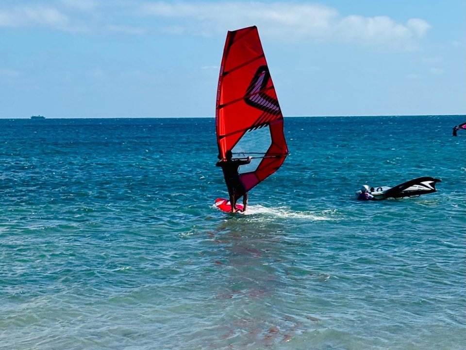 Renta de windsurf en Gran Canaria Renta de windsurf en Gran Canaria