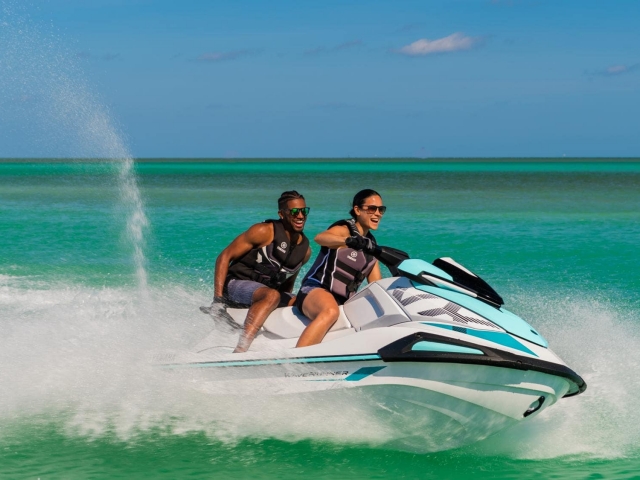 Ruta guiada en jet ski Costa Dorada, 20min