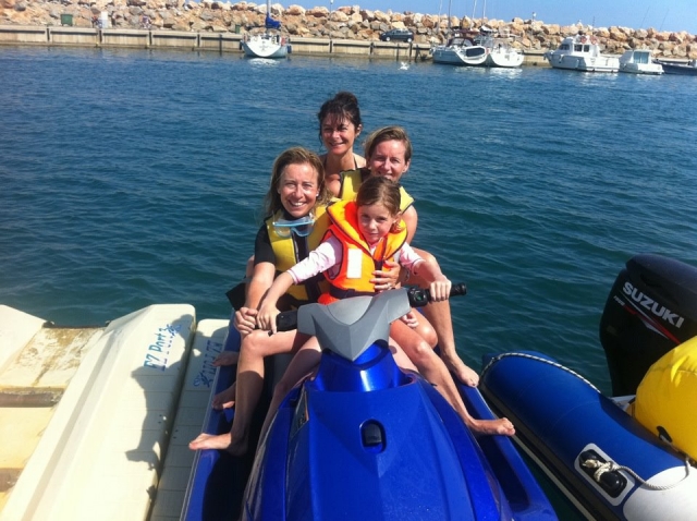 Con copilotos en jet ski en L'Escala