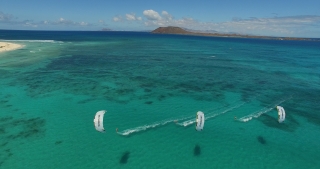 Curso de iniciación en Kitesurf Corralejo 16 horas