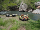 Hacer rafting en familia en Cidacos tarifa niños