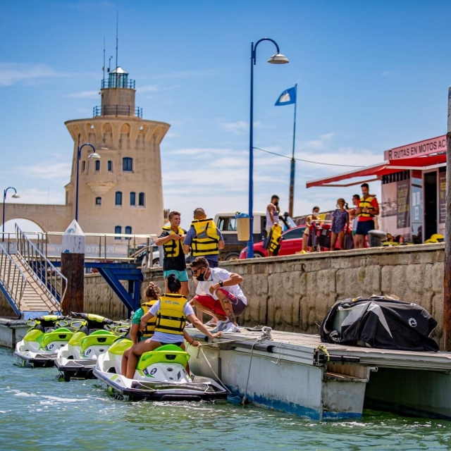Renta de jet skis en el Pto de Santa María