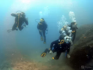 Inmersión con equipo en La Herradura 4 horas