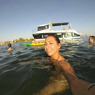 Salida en barco snorkel 3 horas en la isla Grosa