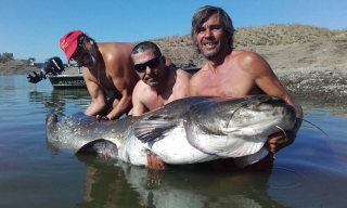 2 días pesca con guía en Alcántara 3 noches hotel