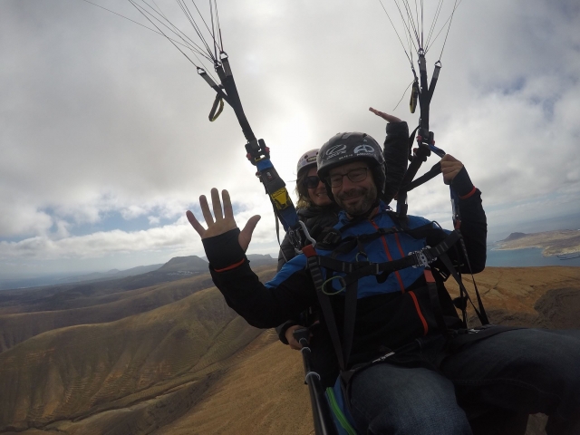 Felicidad volando