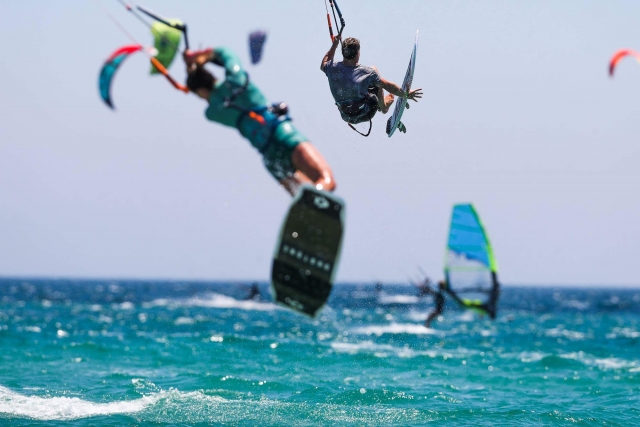 Clases privadas de kitesurf 2 horas en Tarifa