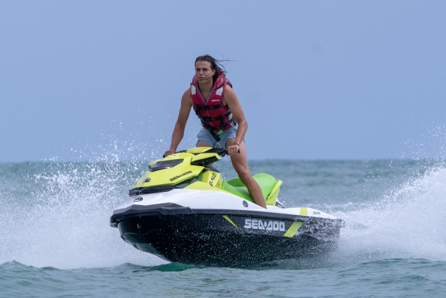 En la jet ski