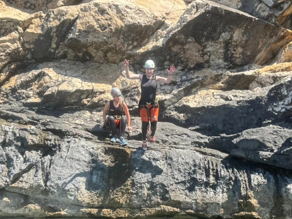 Cliff Jumping en Mallorca Cliff Jumping en Mallorca