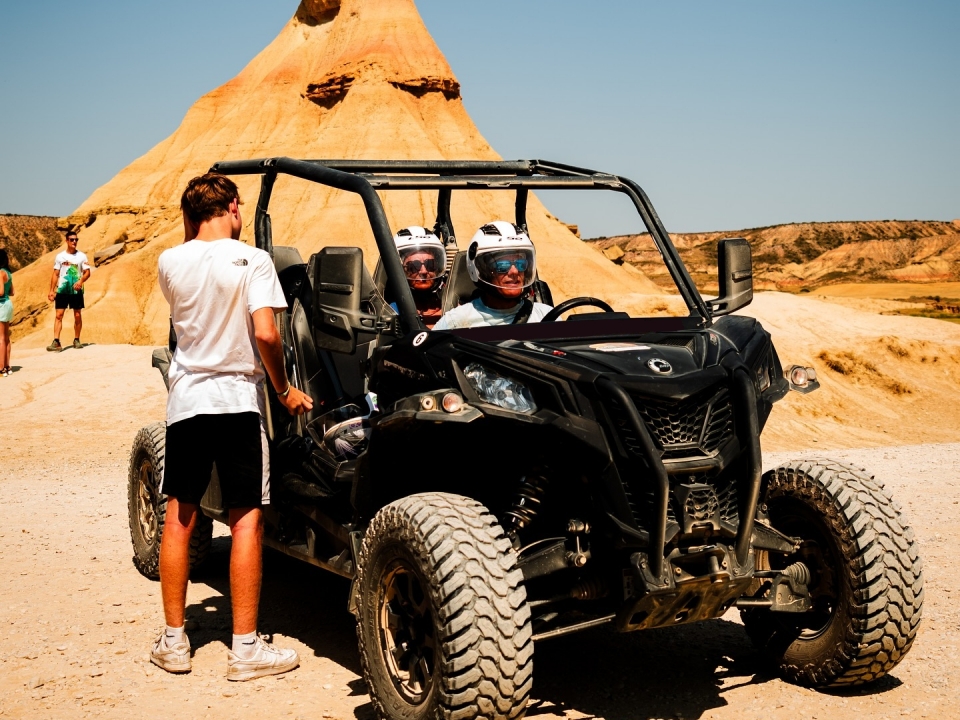 Ruta en buggy por el Desierto de Bárdenas Reales Ruta en buggy por el Desierto de Bárdenas Reales