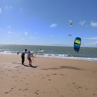 Curso de kitesurf privado en Rota 6 horas