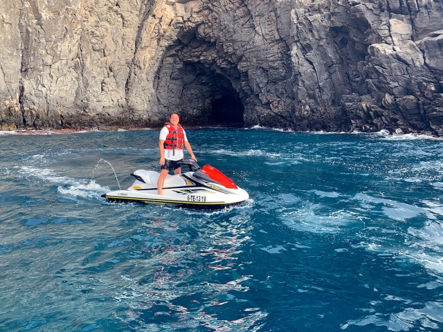 Ruta en jet ski individual a Cerro Pelada, 2h