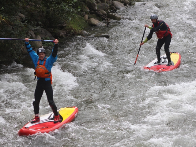 Camp de paddle board river en el río Garona, 2 días