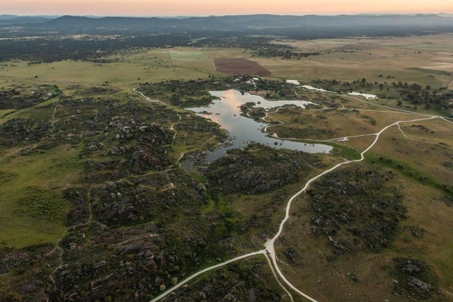 Vista de Montánchez desde el parapenle