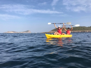 Renta de kayak doble en Es Figueral 4 horas