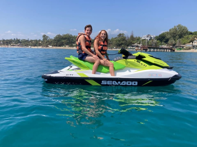 Disfruta de una ruta en jetski por Nerja