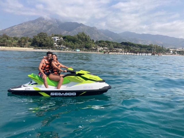 Ruta en jet ski en pareja