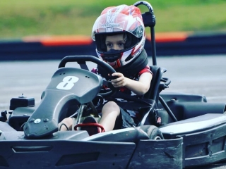 Tanda de karts para niños en CC Gorbeia 15 minutos