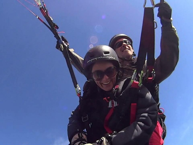Volar en parapenle en Agost