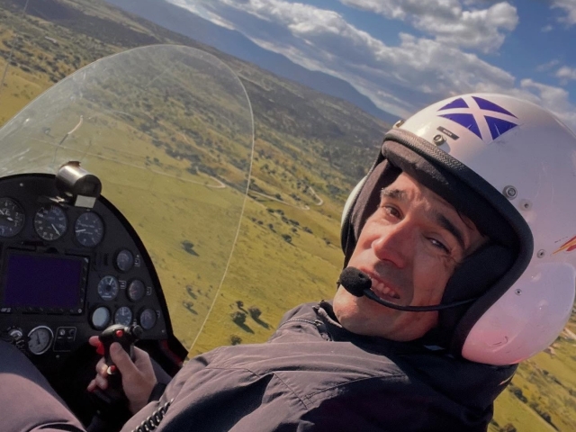 Vuelo en avioneta ligera por la Sierra de Madrid