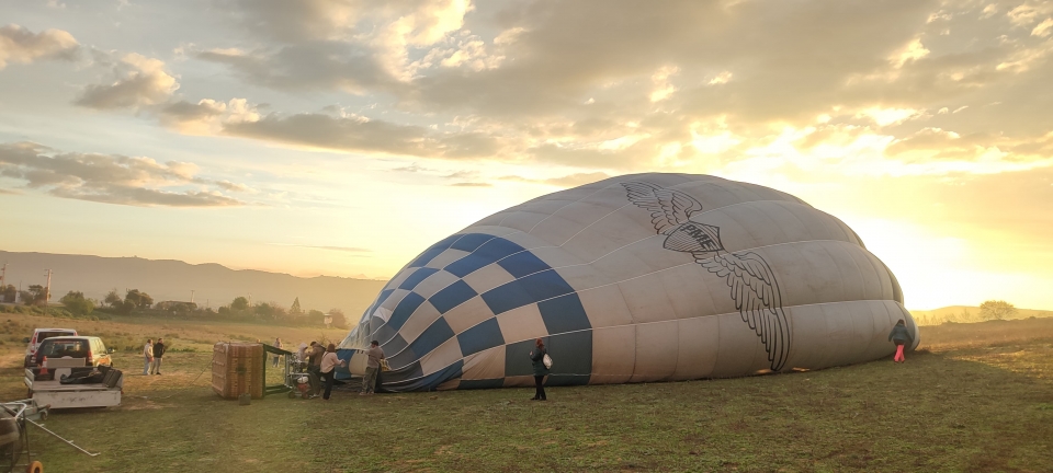 Hinchado de globo previo al vuelo