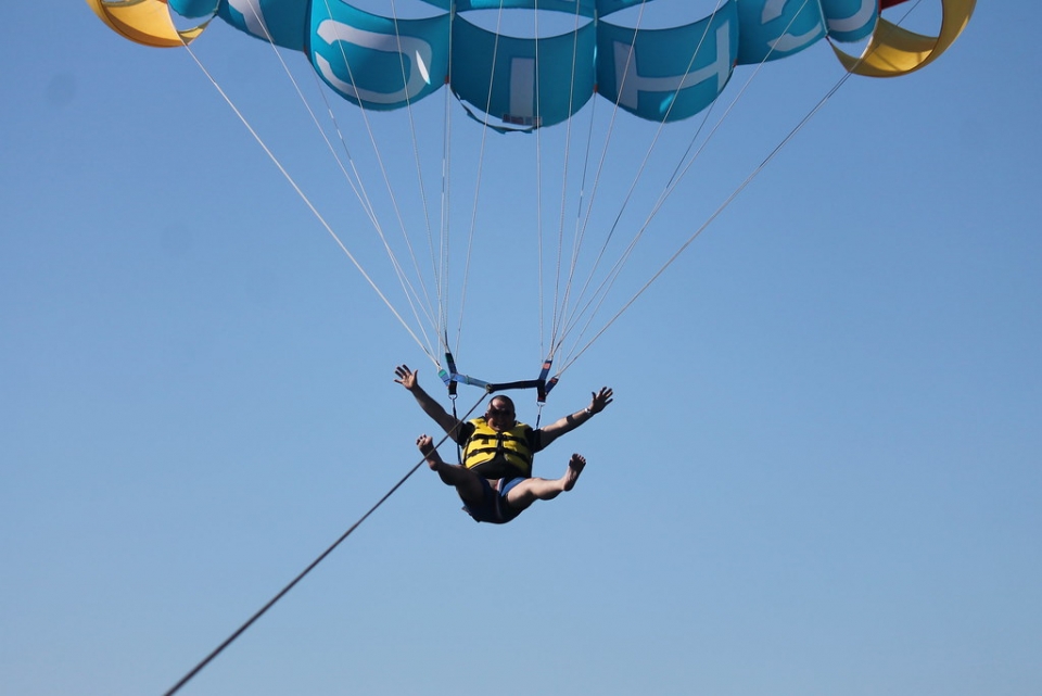 Parasailing por las playas de Lanzarole