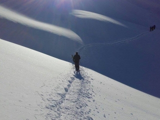 Raquetas de nieve en Valle de Arbas, León 3h