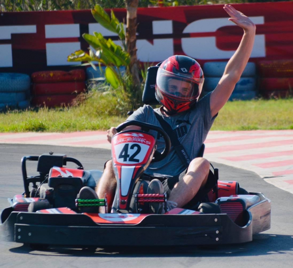 Practicando con go go go go go go go go go go go go-go-go-go-karts