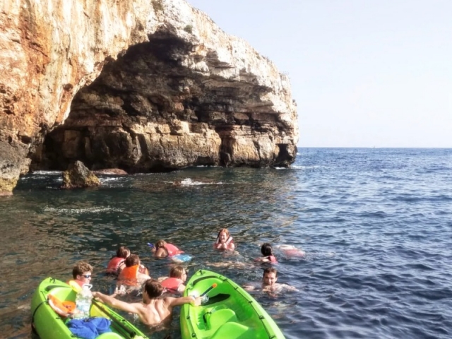 Excursión en kayak por Portocolom de 2 horas