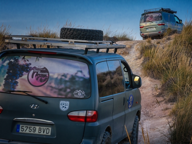 Ruta en 4x4 por el Desierto de Gorafe + comida, 8h