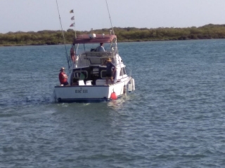 Renta de Barco Con Patrón para Pescar Huelva 8h