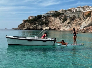 Renta barco sin licencia en Santa Ponça 6 horas