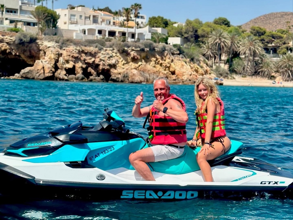 Jet skis biplaza en Almería
