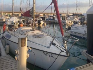 Renta velero con licencia Puerto de Sitges, 6h