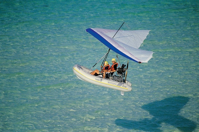 volando sobre el mar