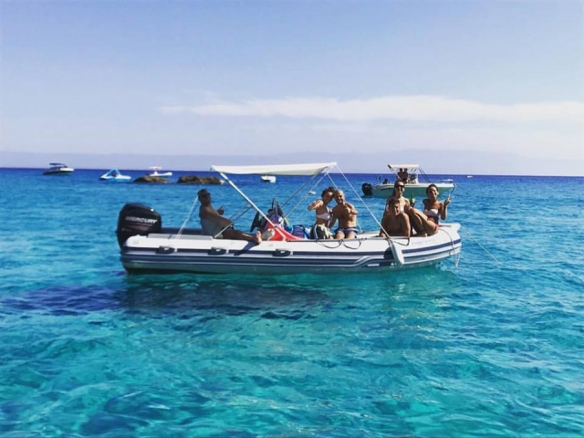  En nuestros botes 
