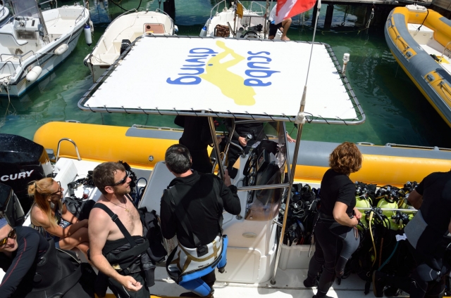  salida para un día de buceo 
