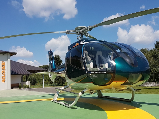  Nuestros helicópteros 