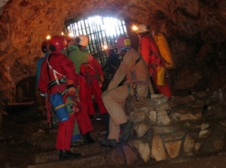  Cuarta Excursión del curso a la Gruta de Padriciano (TS) 