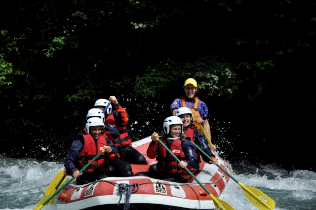  Amigos y rafting 