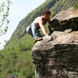  Sergio sobre las rocas